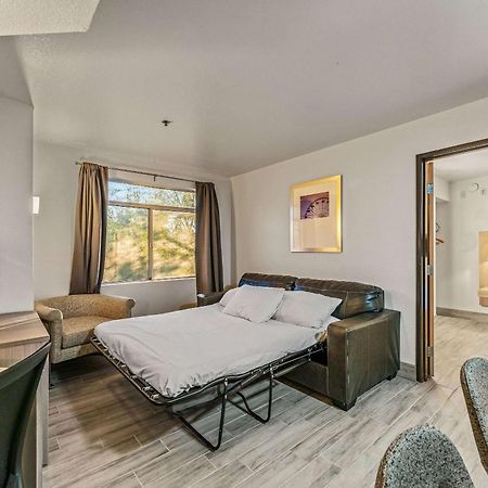 Chandler Perfect Location 1 Bedroom Exterior photo